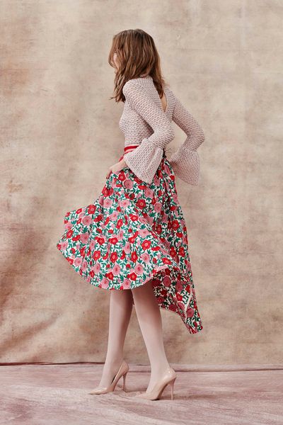 									ZAGGY ENDINGS TOP
								, 			GET WAISTED SKIRT
			