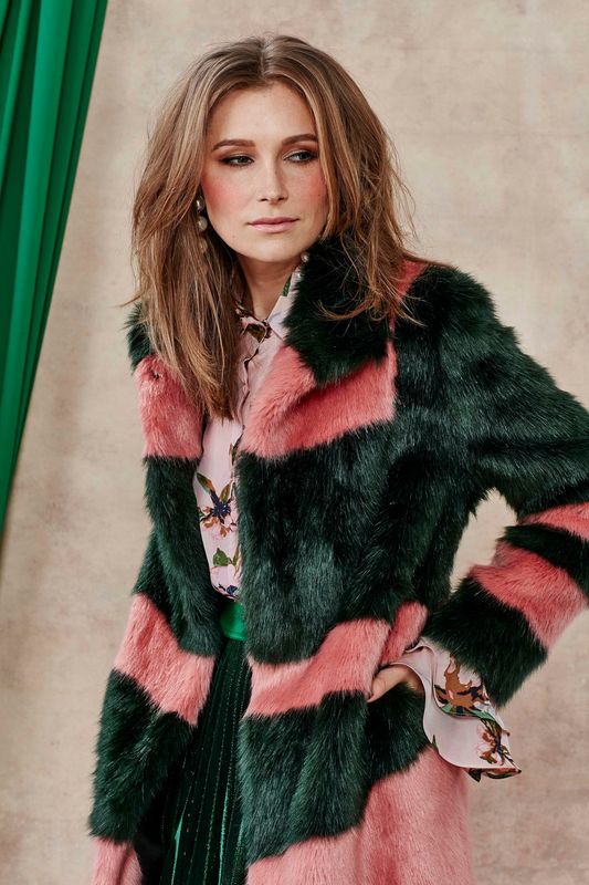 									HAIRY POTTER COAT
								, 			TRAVELLING FRILLBURY TOP
			