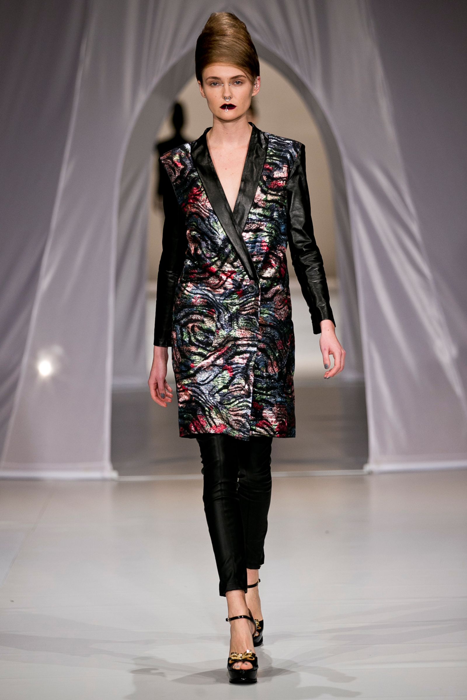 									Byzantium 'Pretty Coat Junction' coat
								, 			Chick Flick 'I Love Rock & Stroll' pant
			