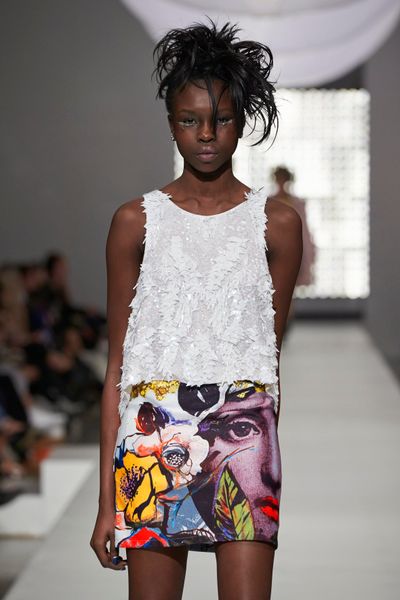 									ICE STORM 'FREEZING RAIN' TOP
								, 			FACE VALUE 'GLANCING WITH THE STARS' SKIRT
			