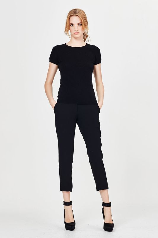 									YARN OWL 'STITCHER + CATCHER' TOP
								, 			RAIN CHECK 'HOPSCOTCH' PANT
			