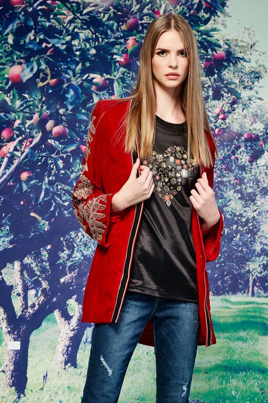 									JEWEL OF MY HEART TSHIRT
								, 			BLING IT ON JACKET
								, 			DEM JEANS WIT DA FUR JEANS
			