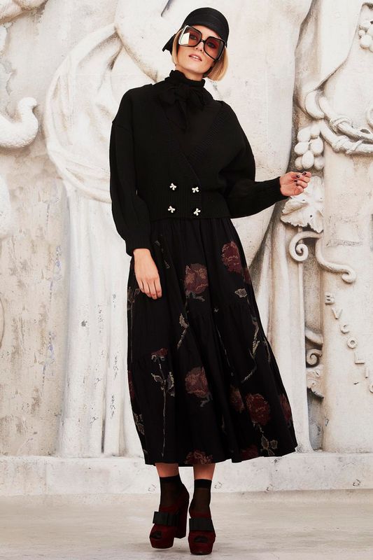 									LIL CARDI CARDIGAN
								, 			DRY YOUR TIERS SKIRT
			