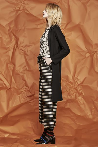 									CLOAK CLOAK CHANEL JACKET
								, 			BEAD TO KNOW TOP
								, 			ALL OF CUFF PANTS
			