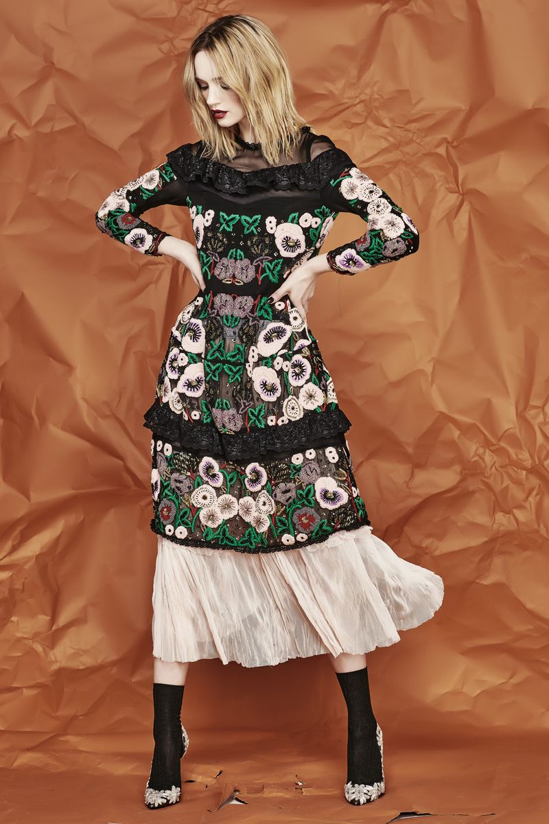 									MY BEADED HEART DRESS
								, 			TU TU MUCH SKIRT
			