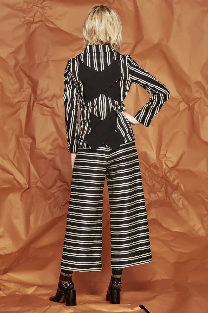 									SHES SO LINE JACKET
								, 			ALL OF CUFF PANT
			