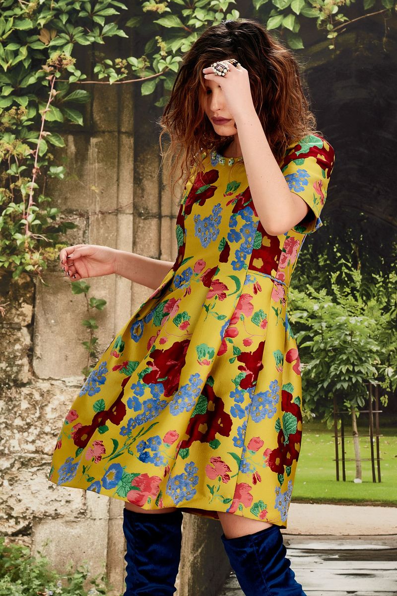 									DO YOU SEE WHAT I SEE? DRESS
			