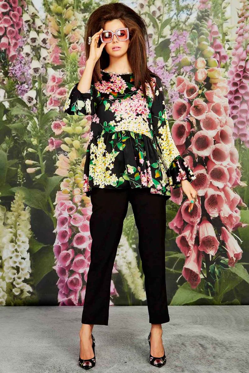 									ACTS OF KINDNESS TOP
								, 			STRUT ABOUT TOWN PANT
			