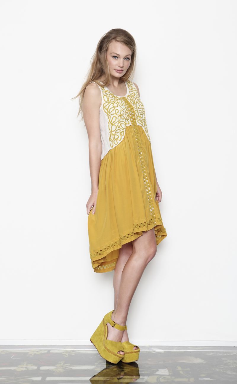 									Honey Suckle 'Colonel Mustard' dress
			