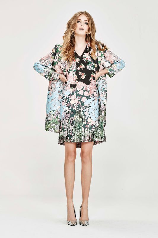 									'Birds Together' Coat
								, 			'Back Swan' Dress
			