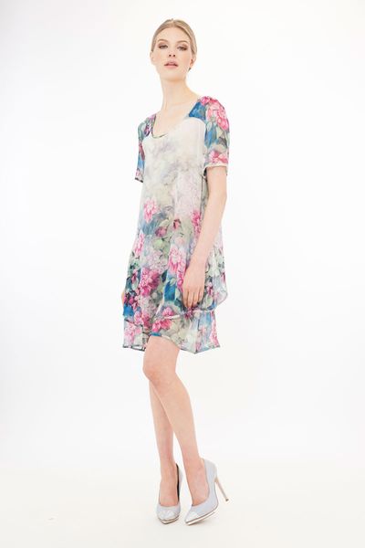 									Floral Wash 'Mist Opportunities' tunic
			