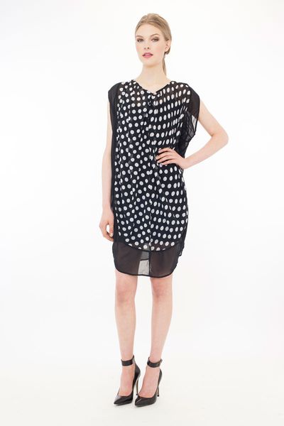 									Domino 'Beauty Spots' tunic
			