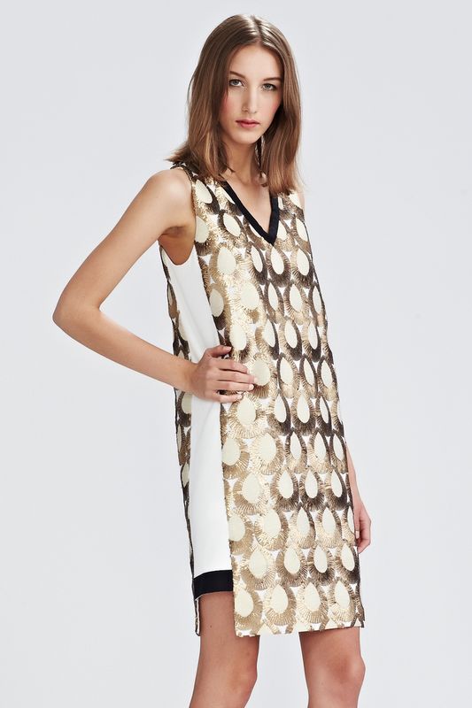 									HEART OF GOLD '9 CARAT CAKE' DRESS
			