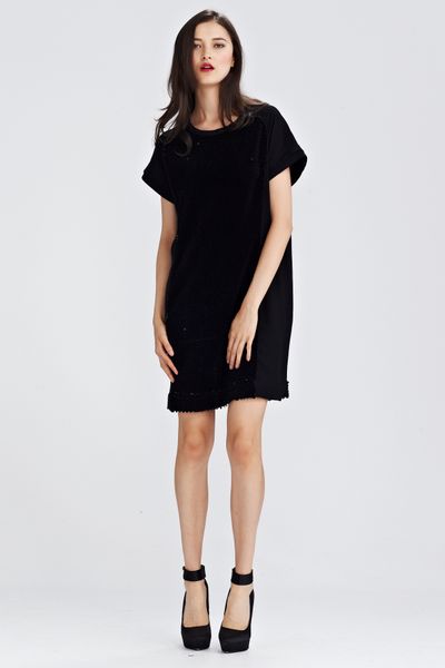 									SOFT SPOT 'YANKIE POODLE' DRESS
			