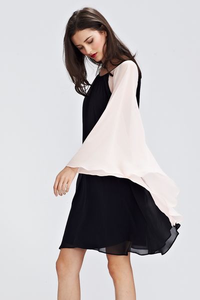 									ESPLANADE 'FOUR SLEEVE CLOVER' DRESS
			