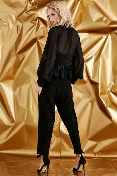 									THE REAL SLIM LADY TOP
								, 			POLLY POCKET PANTS
			