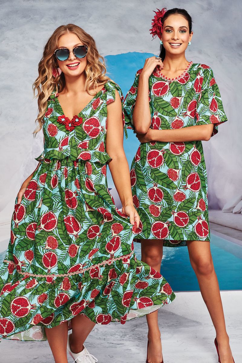 									PLEAD GUILTY SUNGLASSES
								, 			DANCE WITH ME DRESS
								, 			NICE TO SWEET YOU TUNIC
			