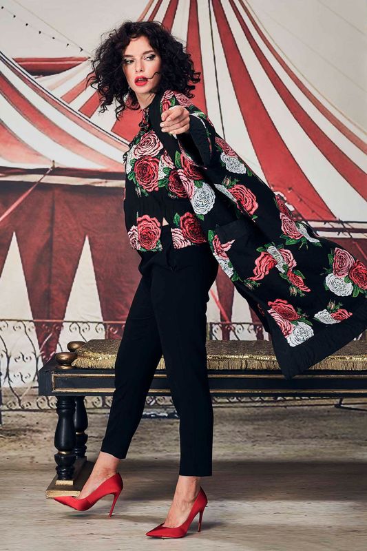 									KIM OH NO DON'T YOU KNOW KIMONO
								, 			BAD CASE OF LOVING YOU TOP
								, 			STRUT ABOUT TOWN PANT
			