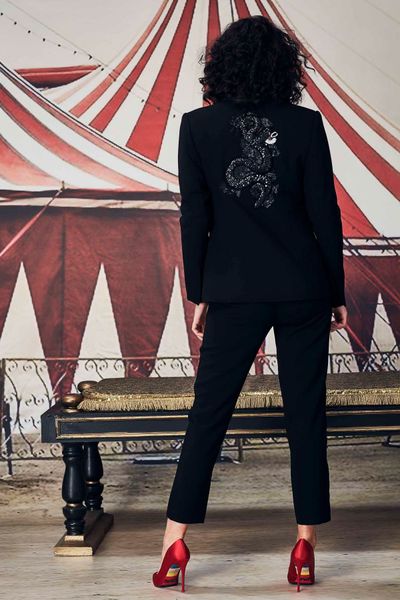 									SNAKES & LADDERS JACKET
								, 			STRUT ABOUT TOWN PANT
			