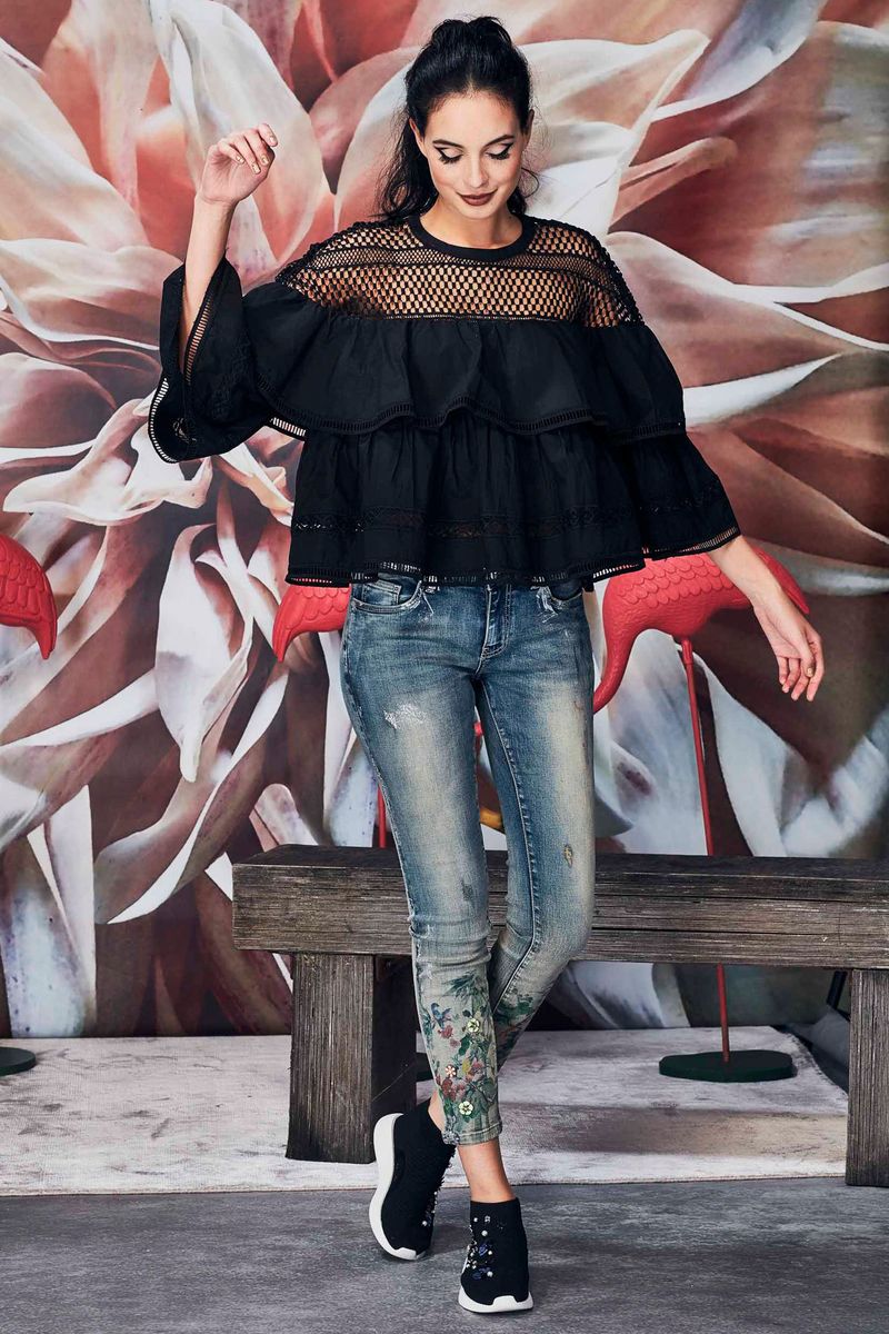 									TIERS IN MY EYES TOP
								, 			SEE YOU IN MY JEANS JEAN
			