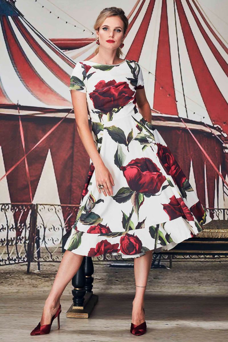 									MARILYN MONROSE DRESS
			