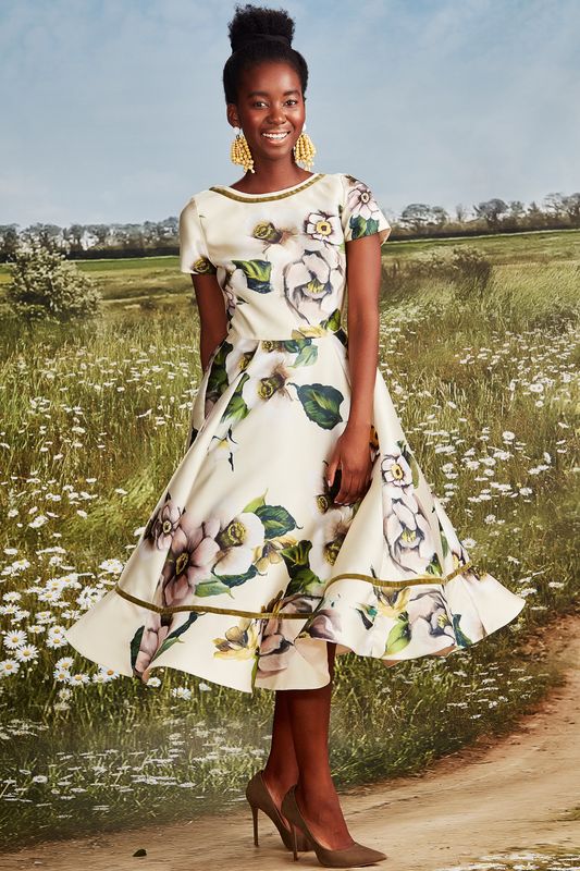 									MARILYN MONROSE DRESS
			