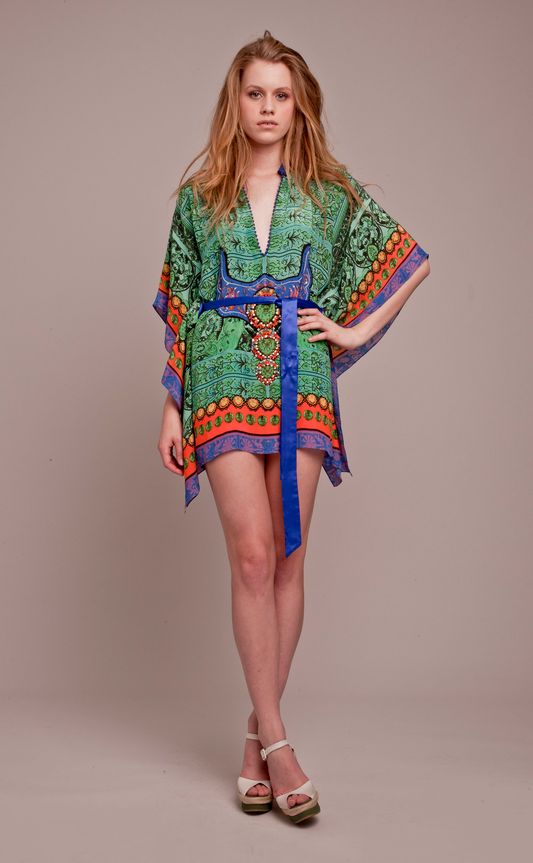 									Temptress 'Goa Head' top
			