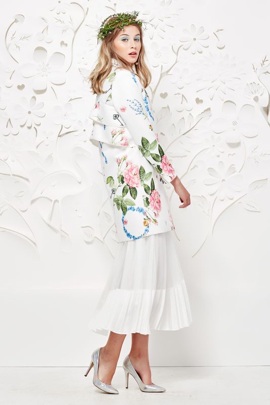 									FRILL-LIFE COAT
								, 			TWO TONE COMPLEX SKIRT
			