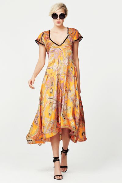 									COCKTAIL HOUR 'JAMES BLONDE' DRESS
			