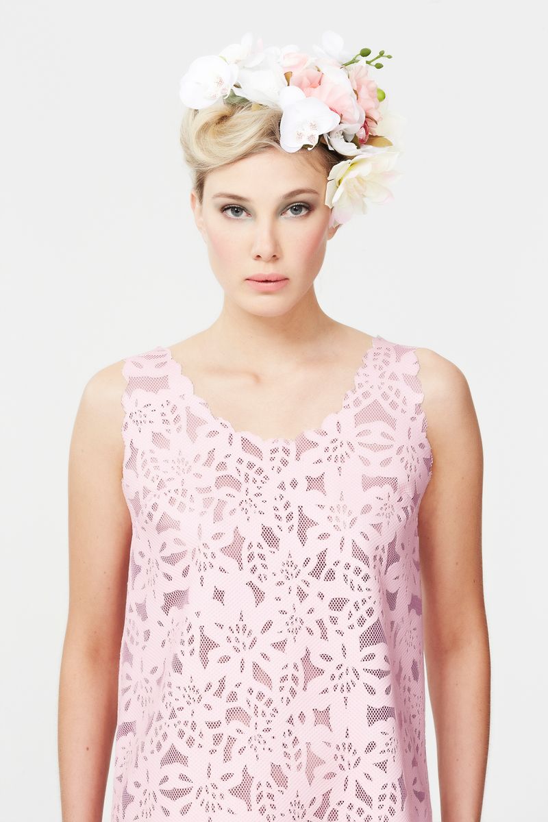 									COOKIE CUTTER 'LOVE BITES' TOP
			