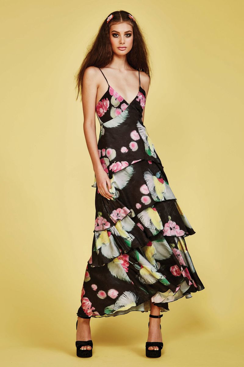 									HOT ON THE TIERS DRESS
			