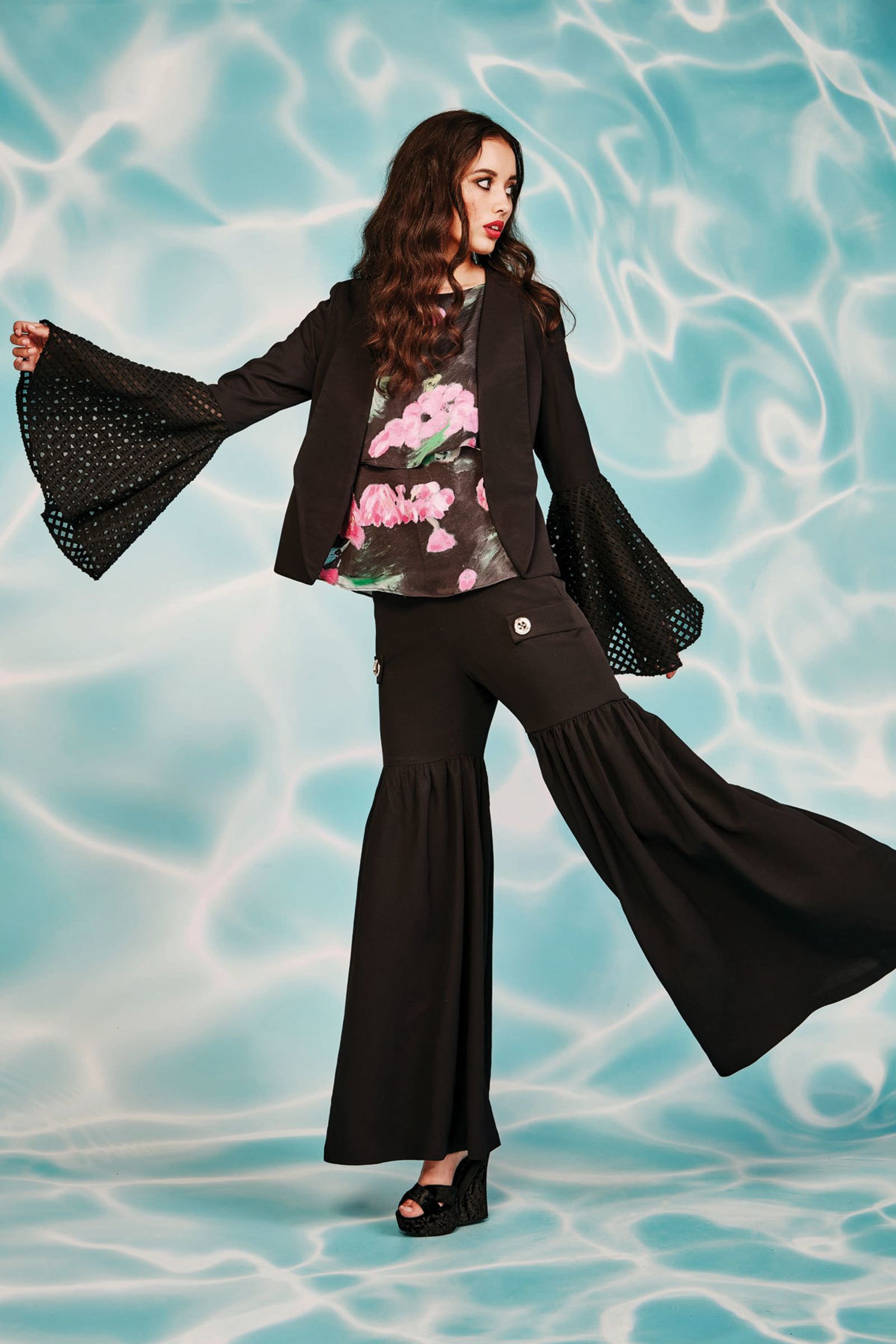 									FOR WHOM THE BELL SLEEVE TOLL JACKET
								, 			SLEEVE OF ABSENCE TOP
								, 			GOOD GIRLS GO TAB PANT
			