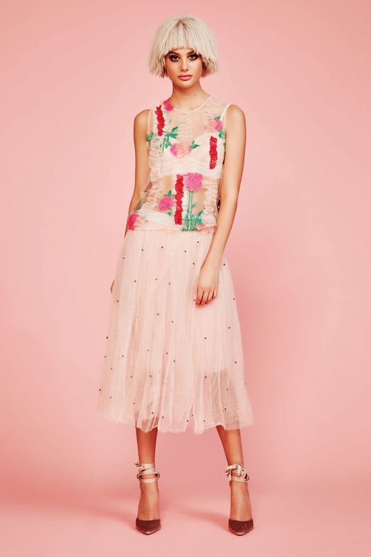 									THE ONE AND ROSEY TOP
								, 			MUCH TU TU ABOUT NOTHING SKIRT
			