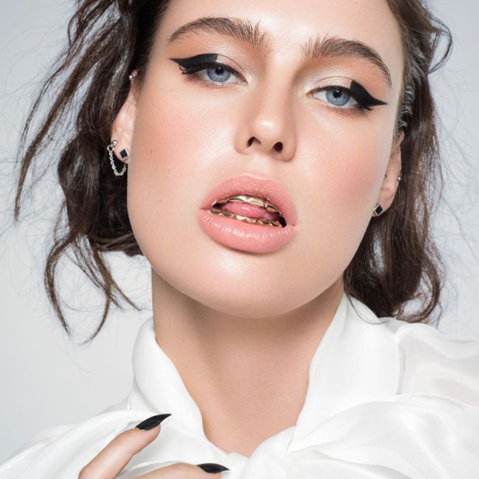 Kate Mogg — Mar 2019, Trelise Cooper — David Bowie Blouse